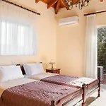 Villa Aliona
