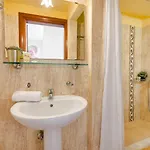 Villa Aliona