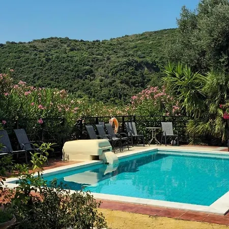 Willa Aliona Mavrata